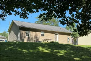 111 Dundee Ct, Maiden, NC 28650 - Photo 3