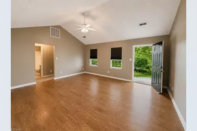 111 Dundee Court, Maiden, NC 28650 - Photo 5