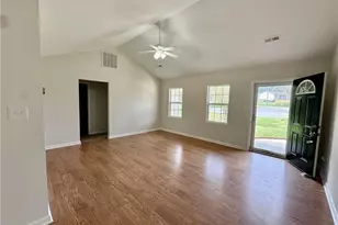 111 Dundee Ct, Maiden, NC 28650 - Photo 9