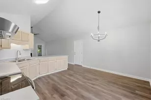611 Rockwood Dr, Graham, NC 27253 - Photo 13
