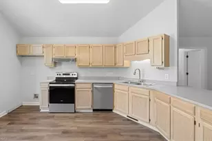 611 Rockwood Dr, Graham, NC 27253 - Photo 11