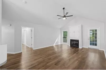 611 Rockwood Drive, Graham, NC 27253 - Photo 7