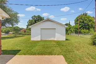 145 Brightwood Rd, Eden, NC 27288 - Photo 33