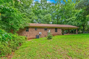 334 Forest Creek Dr, Wallburg, NC 27107 - Photo 9