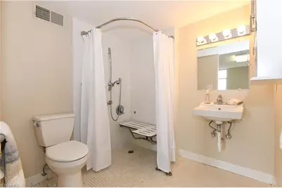 1101 N Elm Street #805, Greensboro, NC 27401 - Photo 27
