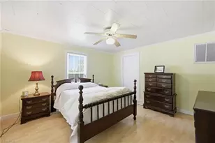 410 W Lee St, Mebane, NC 27302 - Photo 5