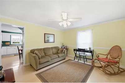 410 W Lee Street, Mebane, NC 27302 - Photo 3