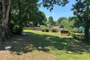 2815 Rowell St, Winston-Salem, NC 27101 - Photo 17