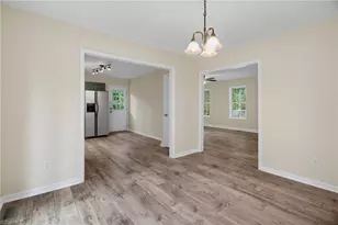 150 Meadow Wood Dr, Thomasville, NC 27360 - Photo 9