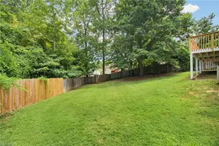 150 Meadow Wood Dr, Thomasville, NC 27360 - Photo 25