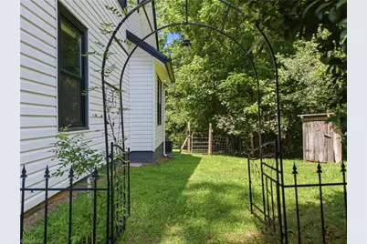 1953 Nc Highway 47, Lexington, NC 27292 - Photo 3