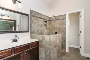 2913 Creek Point Pl, Graham, NC 27253 - Photo 23