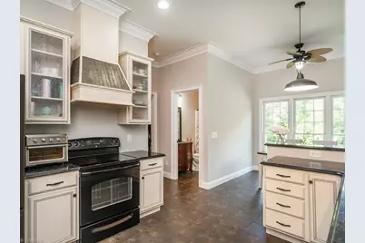 2913 Creek Point Place, Graham, NC 27253 - Photo 13
