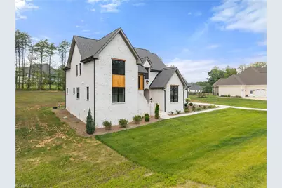 7963 Boathouse Way, Belews Creek, NC 27357 - Photo 3