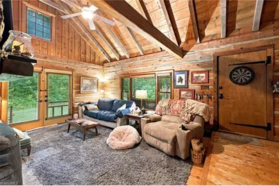 3439 Nc Highway 89 E, Walnut Cove, NC 27052 - Photo 15