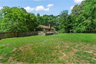 601 Burning Bush Drive, Pleasant Garden, NC 27313 - Photo 15