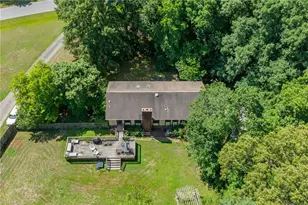 601 Burning Bush Dr, Pleasant Garden, NC 27313 - Photo 19