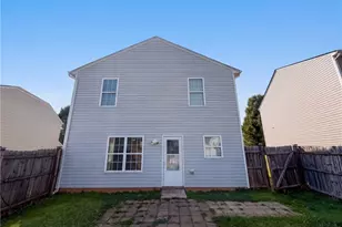 4824 Yellow Locust Dr, Greensboro, NC 27214 - Photo 5