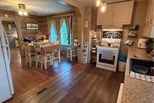 409 E Oak St, Mount Airy, NC 27030 - Photo 7