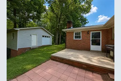 364 Sherwood Forest Drive, North Wilkesboro, NC 28659 - Photo 3