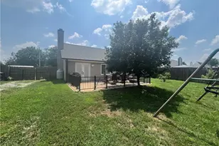 4321 Oak Glen Dr, Winston-Salem, NC 27107 - Photo 3