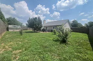 4321 Oak Glen Dr, Winston-Salem, NC 27107 - Photo 5