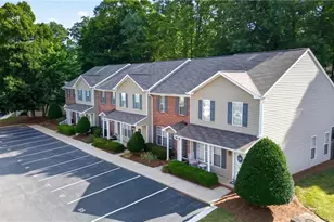 4405 Baylor St, Greensboro, NC 27455 - Photo 33