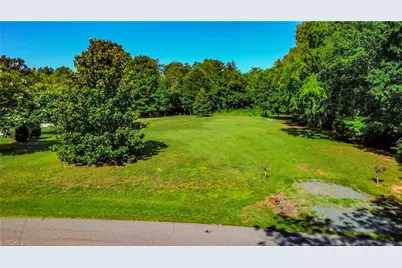 126 Hogan Drive, Stoneville, NC 27048 - Photo 3