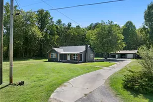 242 Hub Everhart Rd, Thomasville, NC 27360 - Photo 5