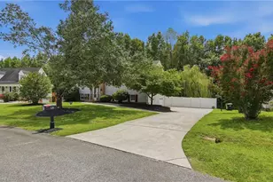 120 Hazelwood Ct, Lexington, NC 27295 - Photo 3