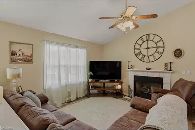 120 Hazelwood Court, Lexington, NC 27295 - Photo 5