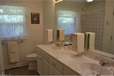 9230 Nc Highway 704, Madison, NC 27025 - Photo 17