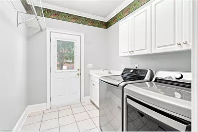 5605 Wildrose Drive, Greensboro, NC 27410 - Photo 25