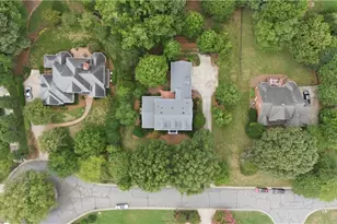 5605 Wildrose Dr, Greensboro, NC 27410 - Photo 5