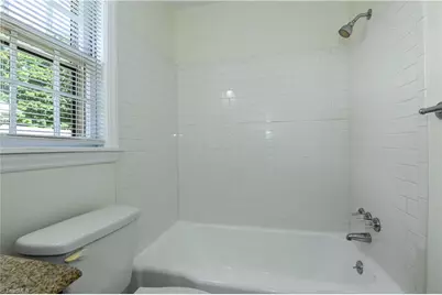 2306 Cherokee Drive, Greensboro, NC 27408 - Photo 21
