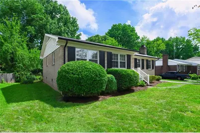 2306 Cherokee Drive, Greensboro, NC 27408 - Photo 3