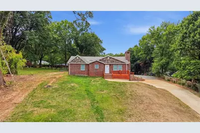 235 Quail Drive, Winston-Salem, NC 27105 - Photo 3