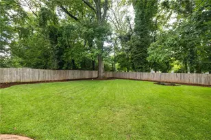123 Beverly Pl, Greensboro, NC 27403 - Photo 43