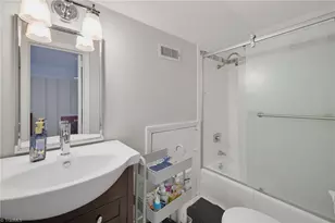 123 Beverly Pl, Greensboro, NC 27403 - Photo 33