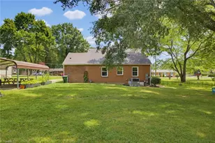 247 Country Club Dr, Eden, NC 27288 - Photo 25
