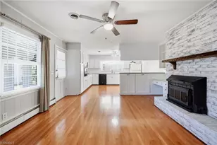 2911 Cornwallis Dr W, Greensboro, NC 27408 - Photo 13