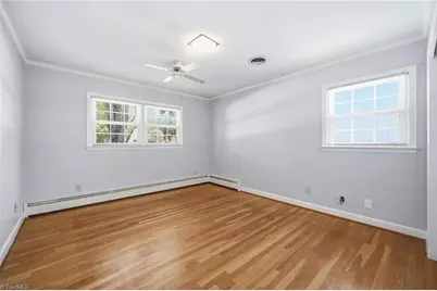 2911 Cornwallis Drive W, Greensboro, NC 27408 - Photo 19