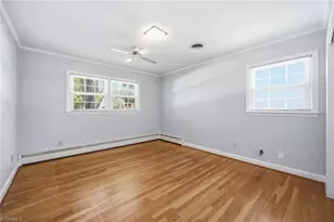 2911 Cornwallis Dr W, Greensboro, NC 27408 - Photo 19