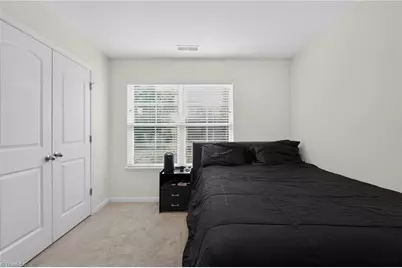 5210 Carol Avenue, Greensboro, NC 27406 - Photo 11