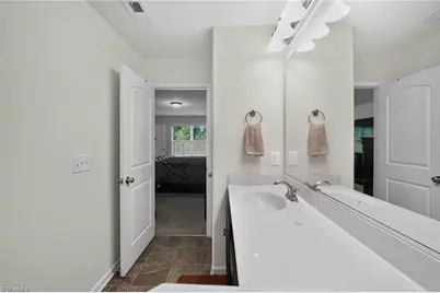 5210 Carol Avenue, Greensboro, NC 27406 - Photo 9