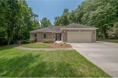 4001 Briarwood Avenue, High Point, NC 27265 - Photo 1