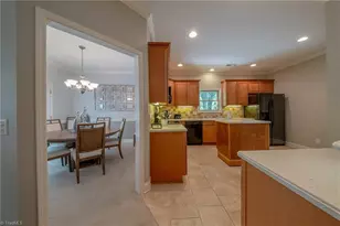 4001 Briarwood Ave, High Point, NC 27265 - Photo 15