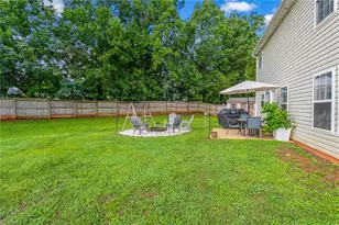 116 W View Dr, Burlington, NC 27215 - Photo 43