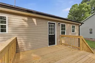 1540 Reynolds Forest Dr, Winston-Salem, NC 27107 - Photo 23