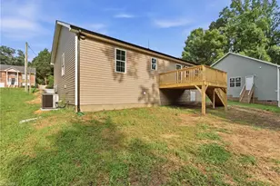 1540 Reynolds Forest Dr, Winston-Salem, NC 27107 - Photo 25